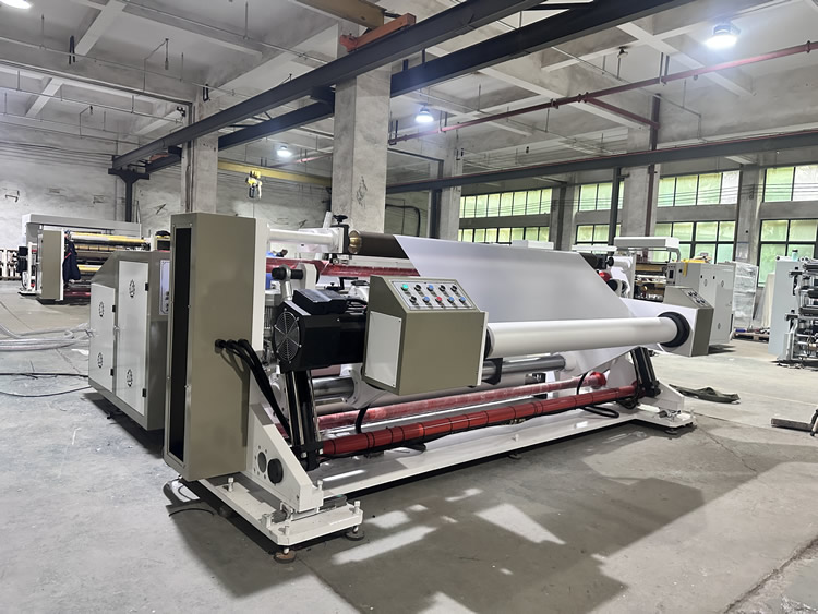 塑料薄膜復(fù)卷機(jī)