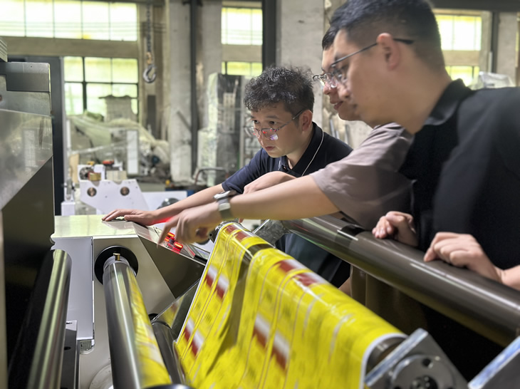 1000型點斷復(fù)卷機